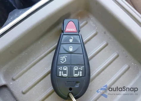 2008 Chrysler Town & Country Touring из США, поврежденный, VIN 2A8HR54P98R648542